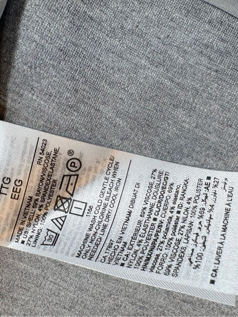 Old Navy Women’s Gray Blazer Sleeve with Black Buttons - Picture 6 of 9